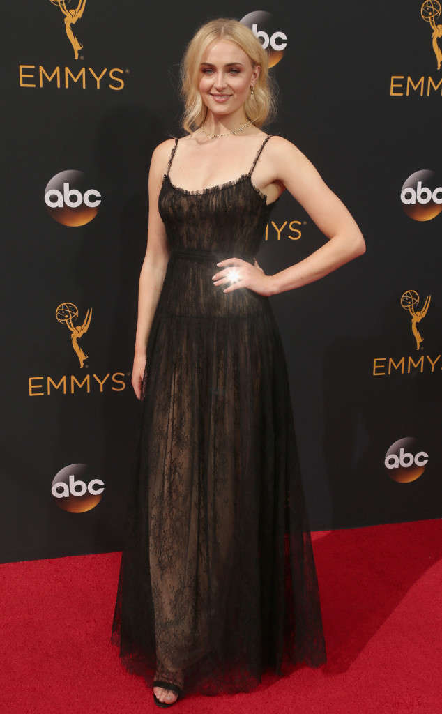 Diva Sophie Turner at the Emmys 2017 Game of Thrones Star